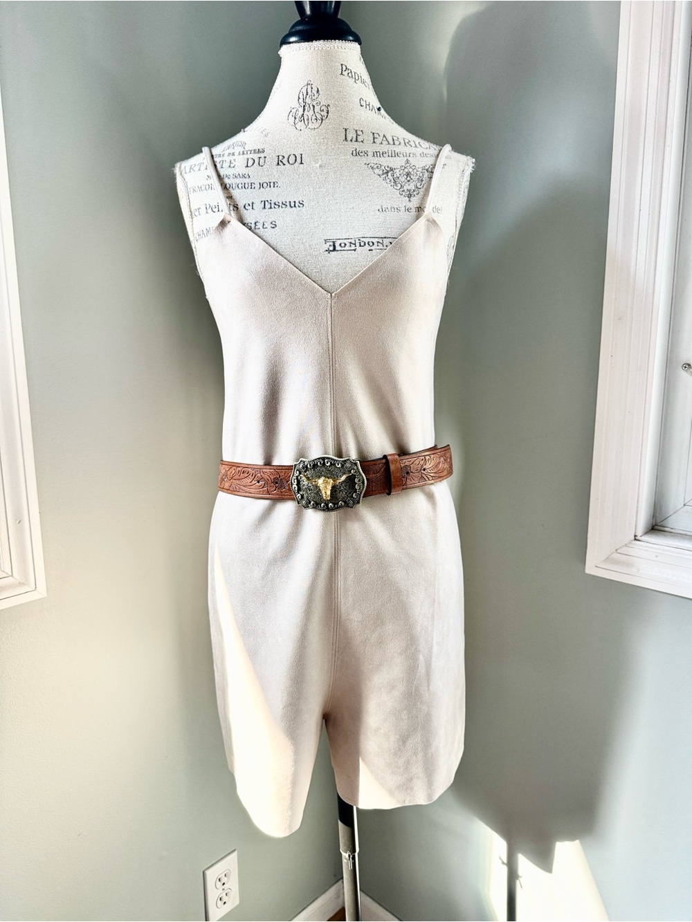 Zara ivory faux suede shorts festival western jumper NWT small
